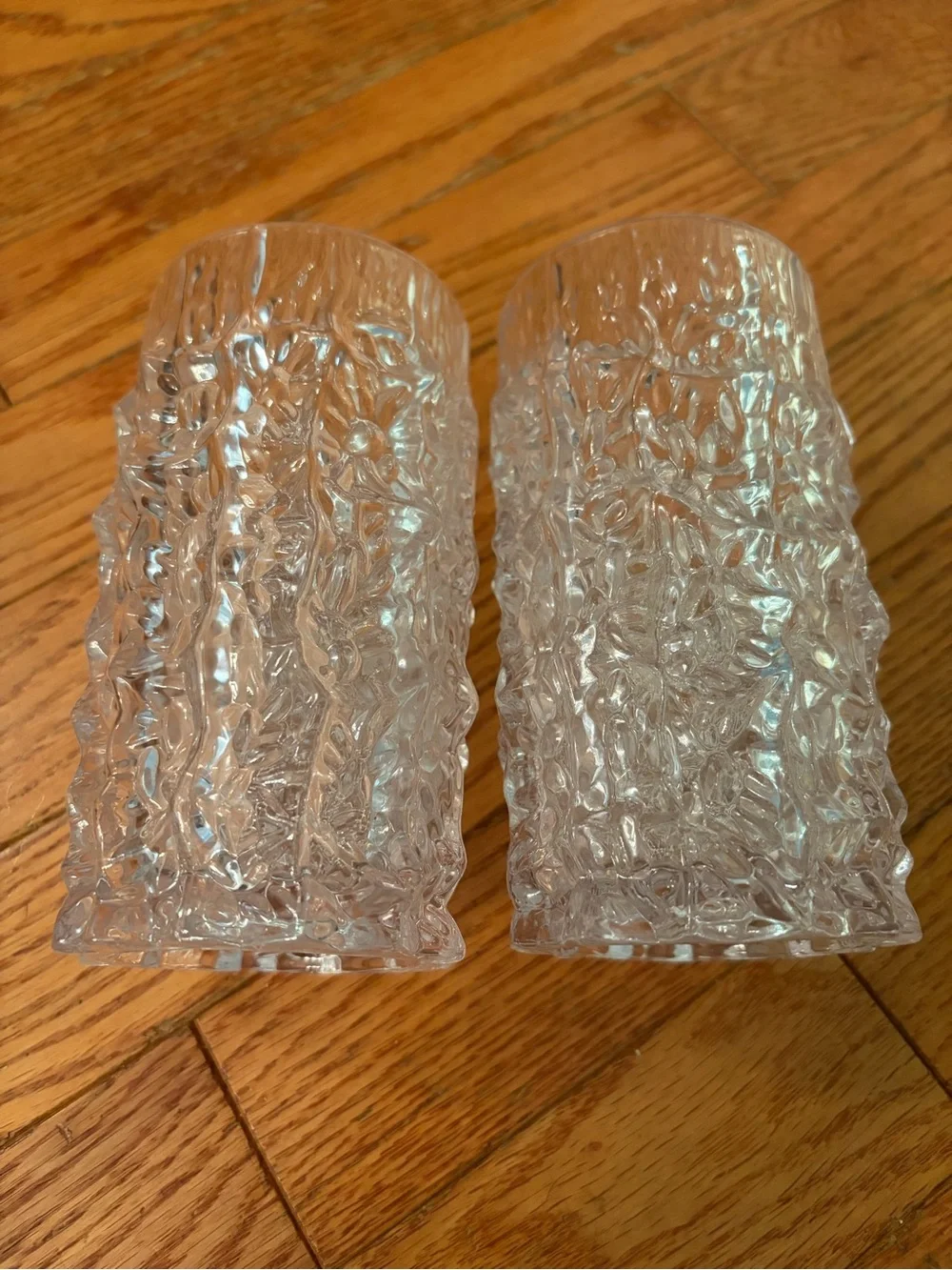 Vintage MCM William Bounds Grainware Lucite  Cracked Ice Set Of 2 Glasses